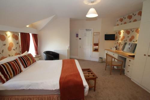 The Lion Hotel