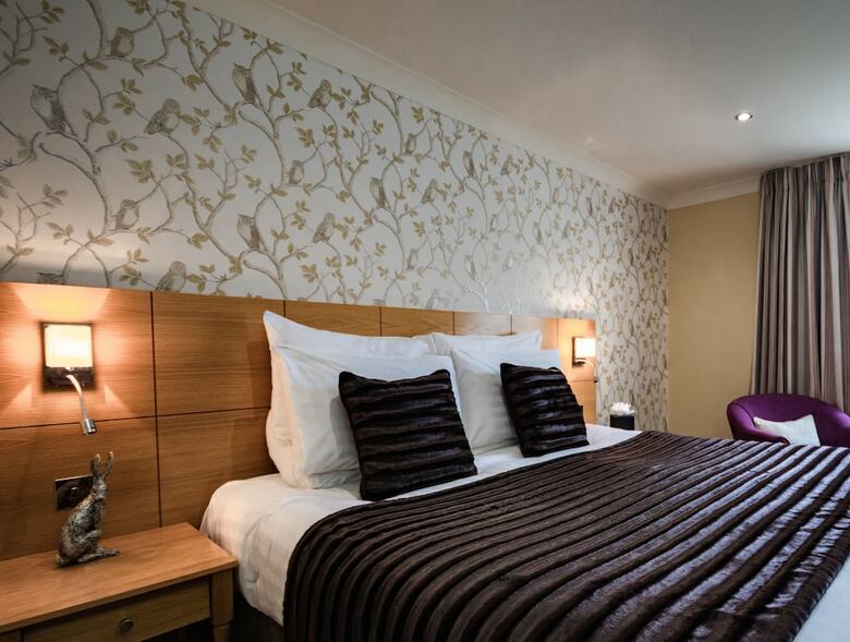 The Pheasant Hotel