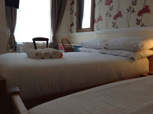 Hostal The Trouville