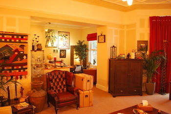 Hostal Torcroft Hotel