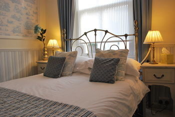Hostal Torcroft Hotel