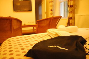 Hostal Torcroft Hotel