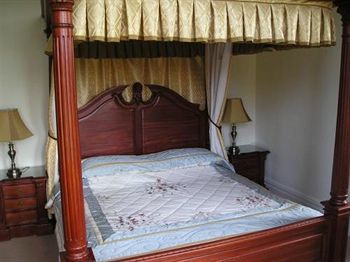 Elmington Hotel