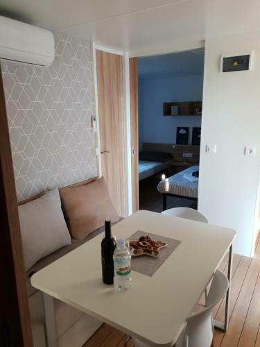 Mobile Home Starfish I Camp Soline