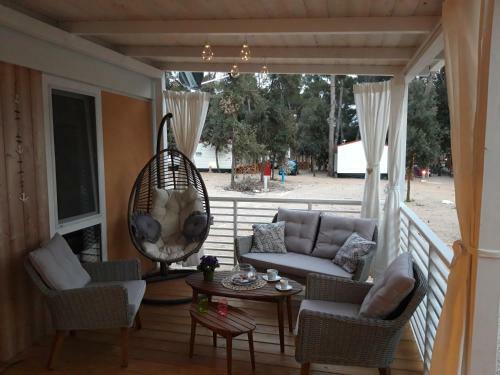 Lux Luna Mobile Home