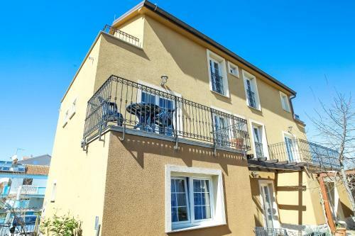 Rougemarin Apartments