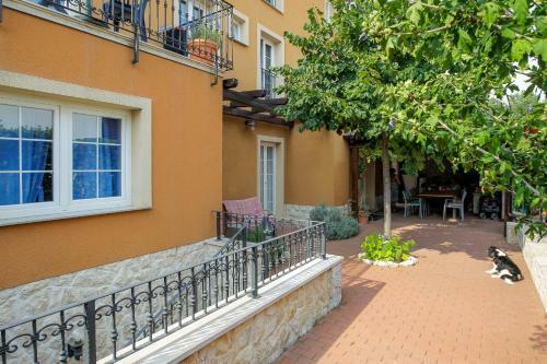 Rougemarin Apartments