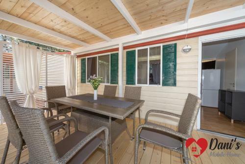 Danis Mobile I Home Camp Soline