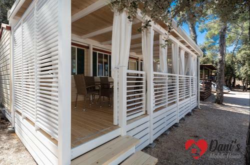 Danis Mobile I Home Camp Soline