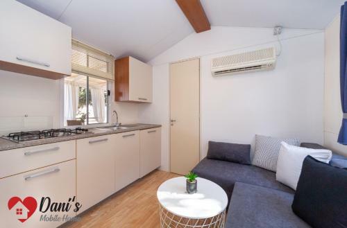 Danis Mobile I Home Camp Soline