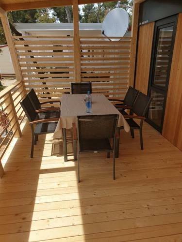 Hotel Mobile Home Noa