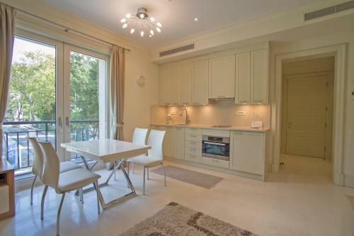 Apartamento Porto Montenegro Zeta 102 - Cozy Studio