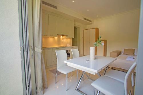 Apartamento Porto Montenegro Zeta 102 - Cozy Studio