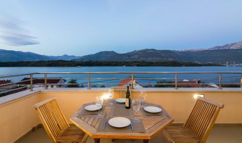 Apartamento Top Of Tivat - Villa Riverside