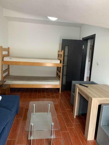Apartmani Slavkovi? Tivat