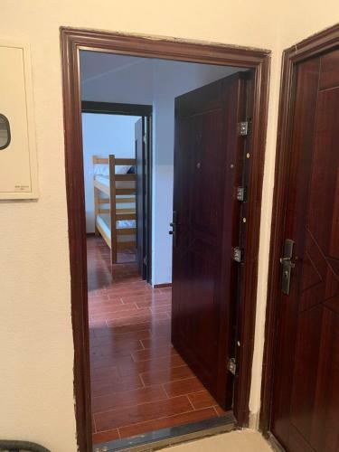 Apartmani Slavkovi? Tivat