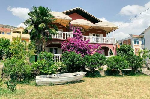 Apartamento Peaceful Large Ensuite With Own Terrace For 3 Ppl