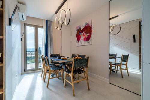 Hermes Apartment - Two Bedroom