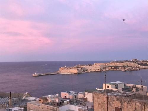 Apartamento Sea View Large Valletta Appartment