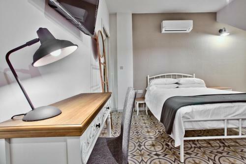 Hostal Chateau La Vallette - Barrakka Suite