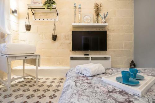 Valletta South Street Apartment