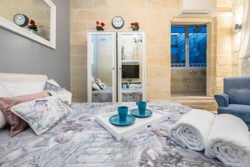 Valletta South Street Apartment