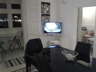 Valletta Central Sea View,budget Apartment