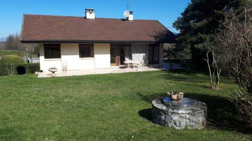 Maison Enti�re Dans Un Parc Arbor� En Haute-savoie