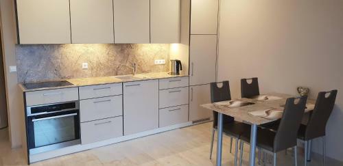 Apartamento Garden Studio Flat With Infra Sauna Near The Alka Beach
