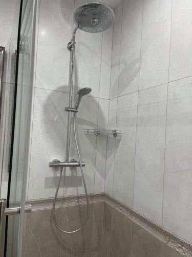 Meta Apartments