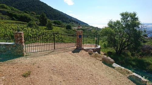 Holiday Home Vineyard House