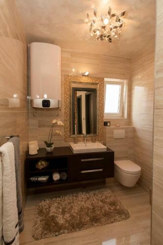 Apartamentos Crystal Sea - Bol - Bra?