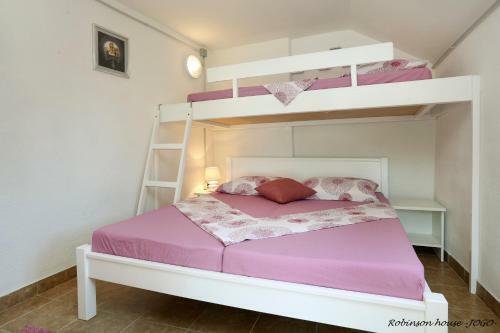 Hostal Robinson Beach House Jogo