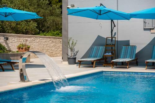 Hostal Villa Aqua - Adults Only
