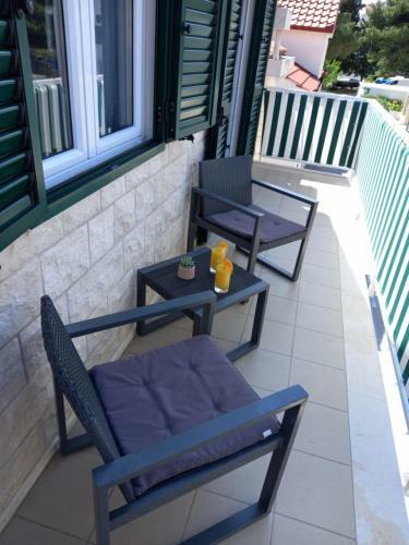 Apartments Jelavic Bol