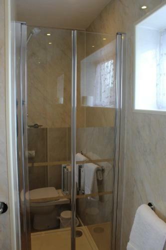 Hostal Lindum Lodge