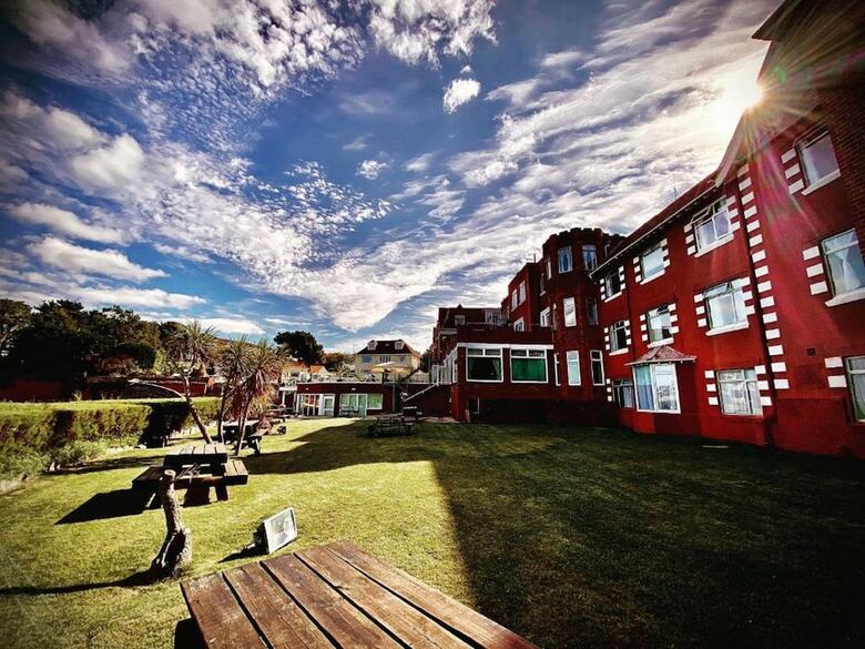 Best Western Livermead Cliff Hotel