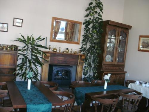 Hostal Bryncelyn Guesthouse
