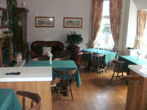 Hostal Bryncelyn Guesthouse
