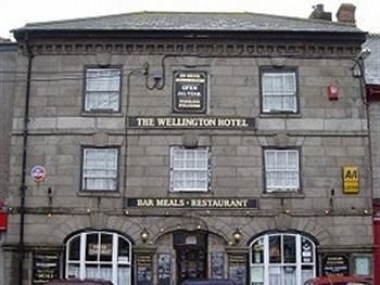 Hostal Wellington Hotel