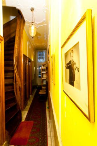 Hostal Classy Room 17th C Canalhouse