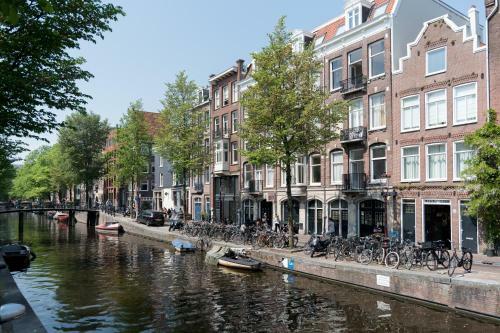 Canal View Apartment - Jordaan