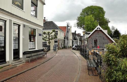 Bed & Breakfast Studio 28a6 With Free Parking Place