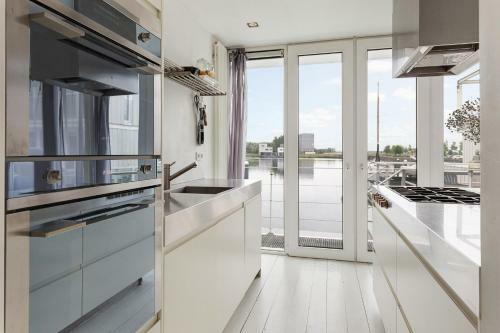 Watervilla - Amazing Floating Villa Experience