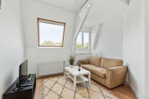 Charming Central Located Apartment With Amazing Canal View