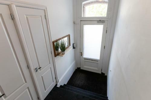 Charming Central Located Apartment With Amazing Canal View