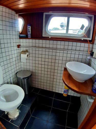 Motor Yacht Amstelle