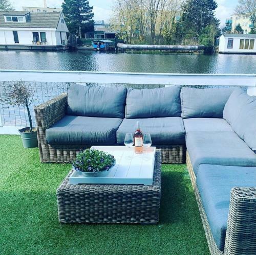 Amster Houseboat Bed Without Breakfast