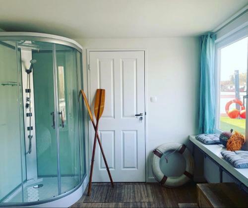 Amster Houseboat Bed Without Breakfast