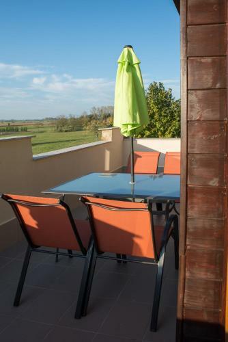 Eliza Birdland Golf Apartman